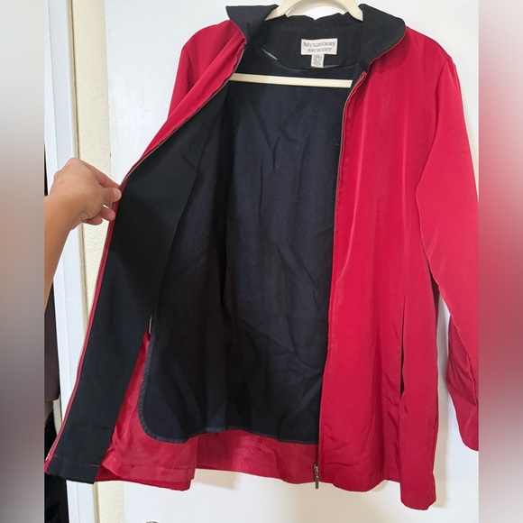 Mulberry Street Red Zip-Front Jacket,Size Small - Picture 10 of 12